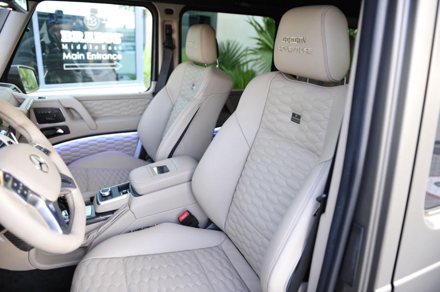 Интерьер Mercedes-Benz G550 Adventure 4x4&sup2; by Brabus (W463) 2017 года  (фото 42 из 64)